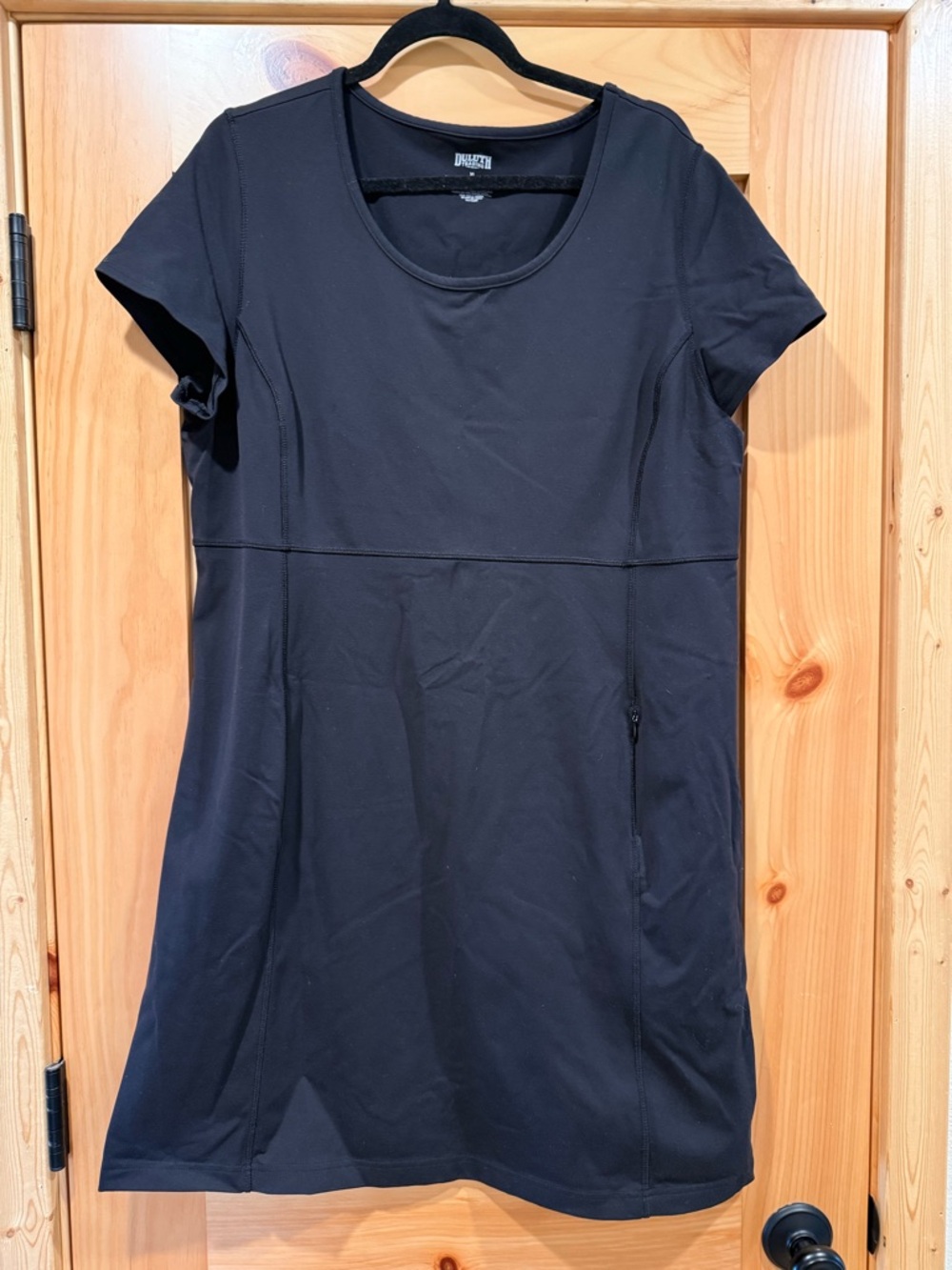 Duluth Trading Co Black Short-Sleeve Noga Dress with Zip Pocket